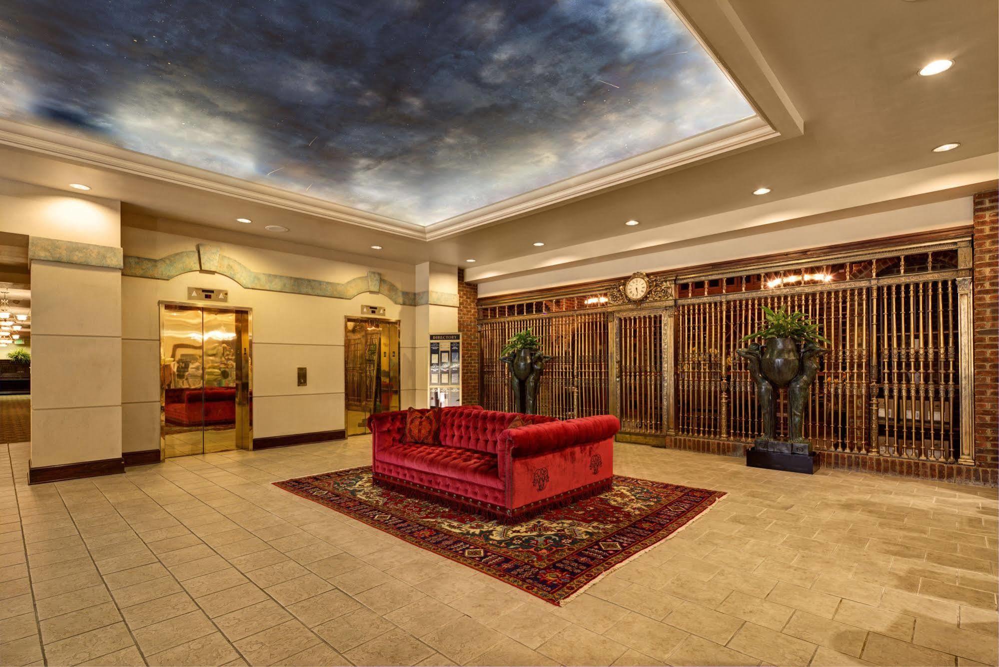 Carnegie Hotel & Spa Johnson City Exterior photo